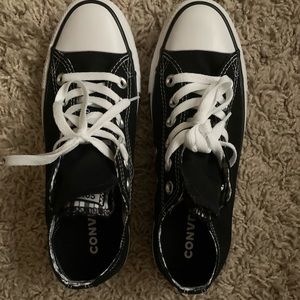 Brand new Converse tennis shoes!